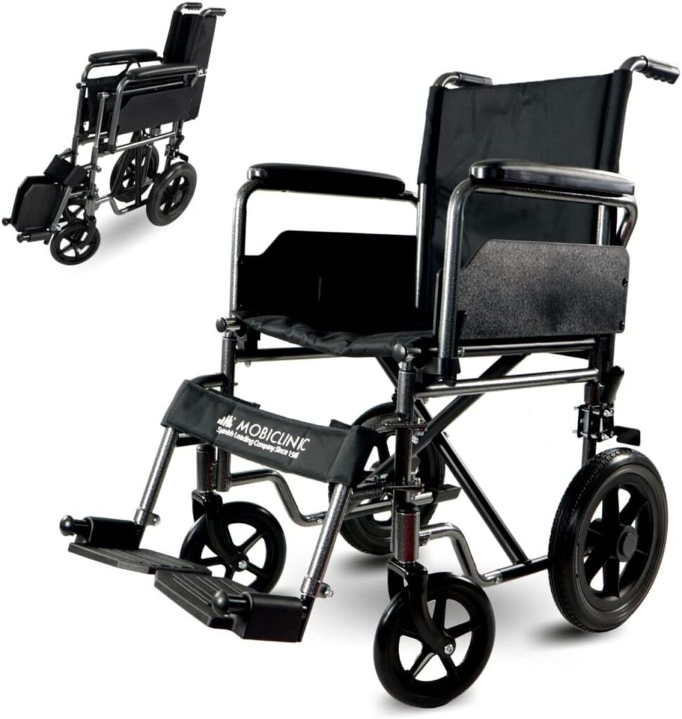 Test : fauteuil roulant pliable Mobiclinic® S230, léger et polyvalent