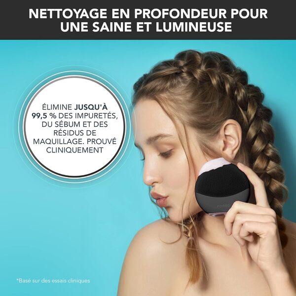 FOREO LUNA mini 3 Brosse nettoyante visage - Accessoires voyage - Appareil de massage - Silicone ultra-hygiénique - Brosse facile d'utilisation - Brosse électrique - Connecté à l'app - Midnight