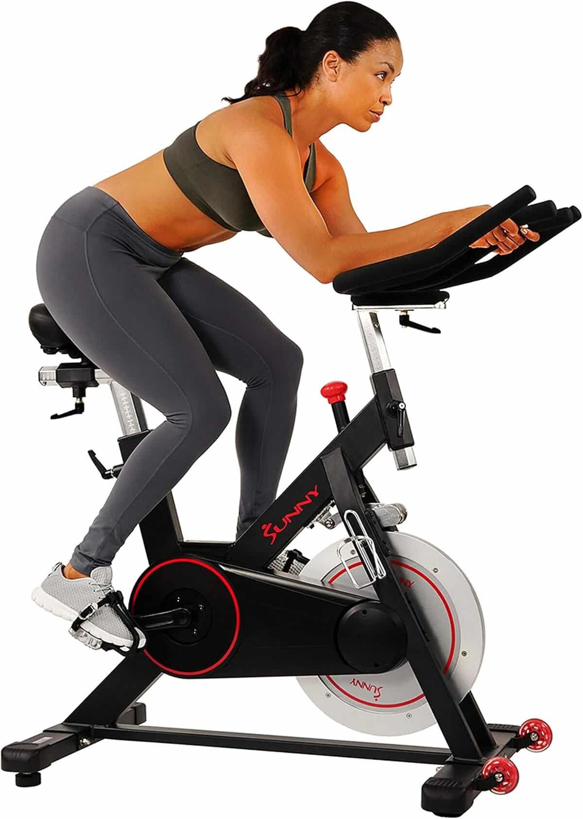 Test du vélo intérieur Sunny Health & Fitness SF-B1805