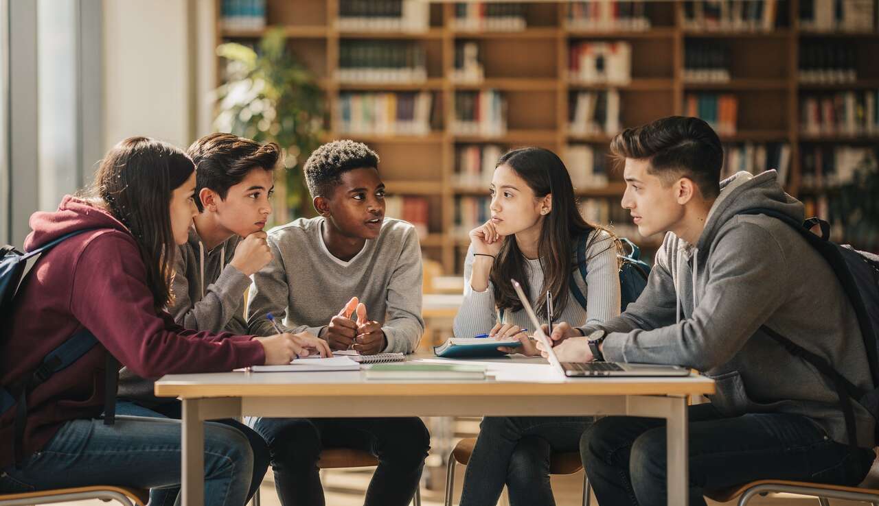 Comprendre les changements physiques &agrave; l'adolescence