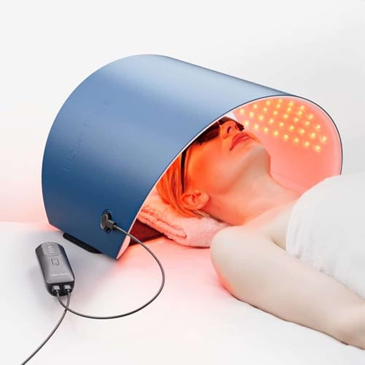 Test du masque led Hello Face : technologie Photon QuadChip™ pour soins pro